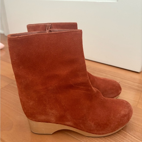 DÔEN Whitby Suede Clog Ankle Boots Rust Size 38 7.5 - Picture 5 of 7